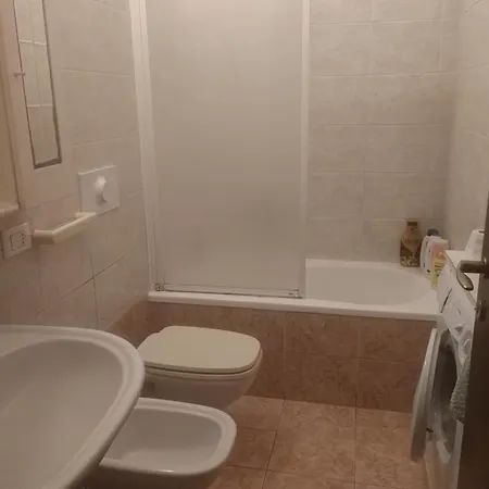 Apartamento Bilocale Con Terrazzo *